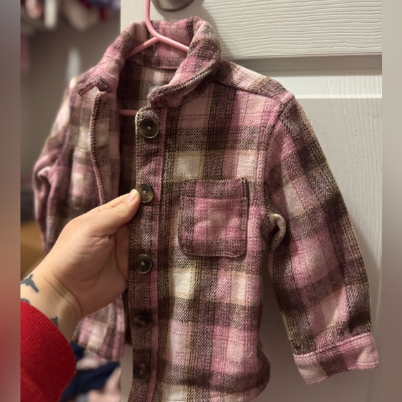 Old Navy Kids Plaid Jacket in Pink and Brown - Picture 3 of 4